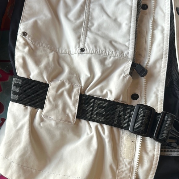 The NorthFace Steep Tech White and Black Jacket - Picture 8 of 16